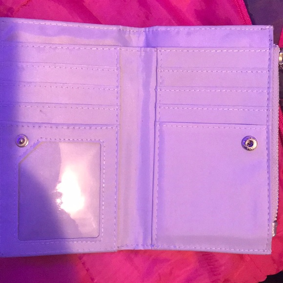 Wallet - Picture 2 of 4